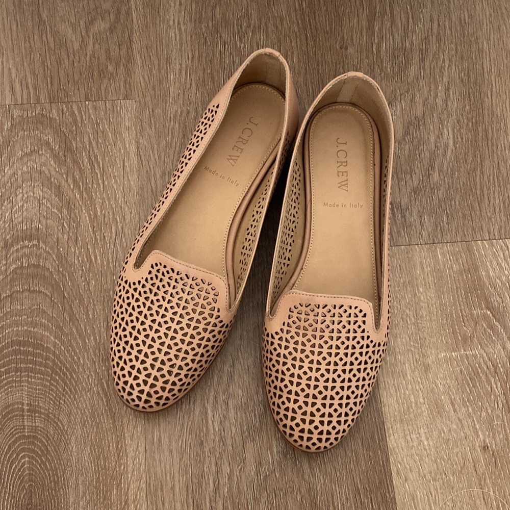 Beige leather J.Crew laser cut loafers size 6